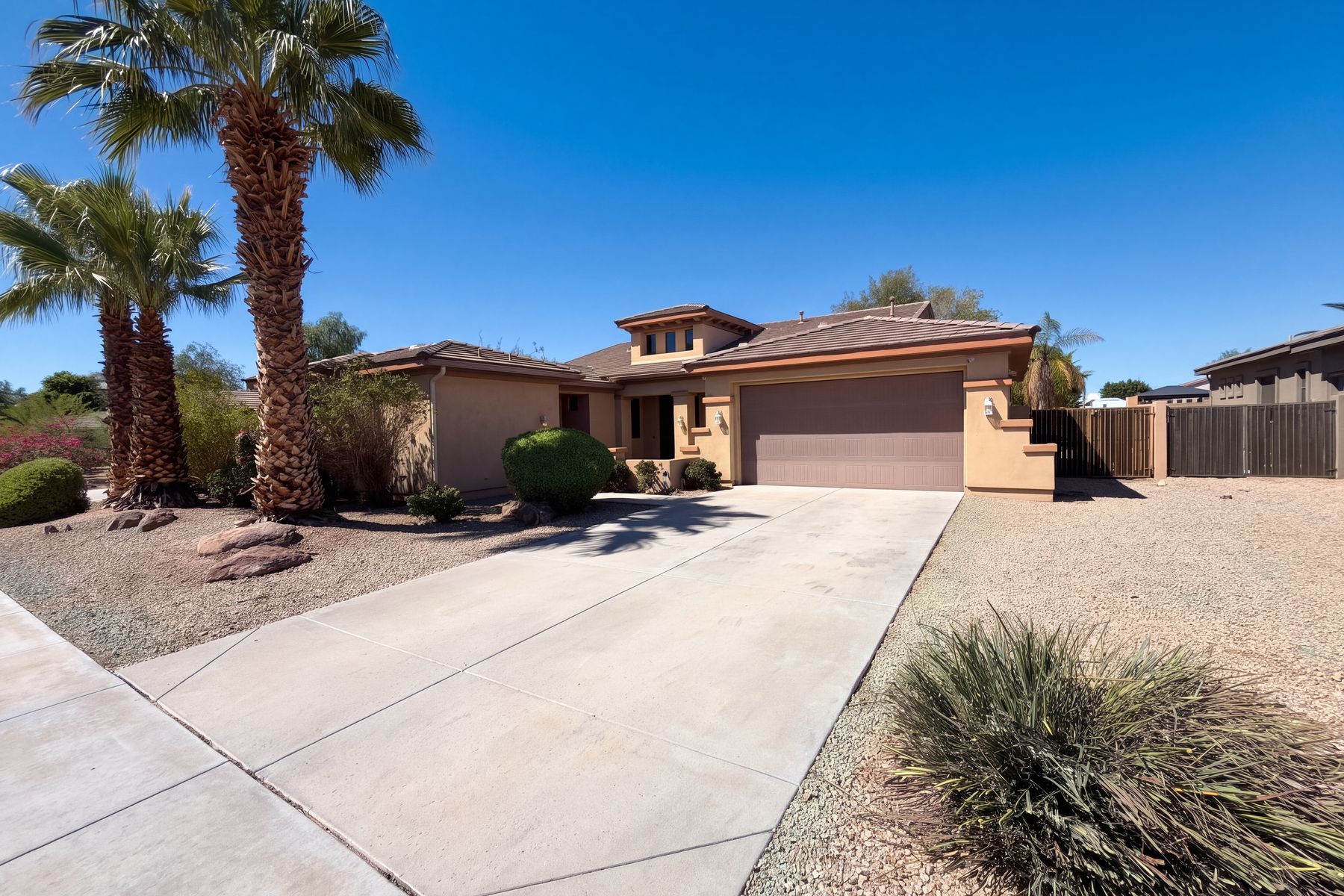 Photo 1 of 16148 W Glenrosa Ave