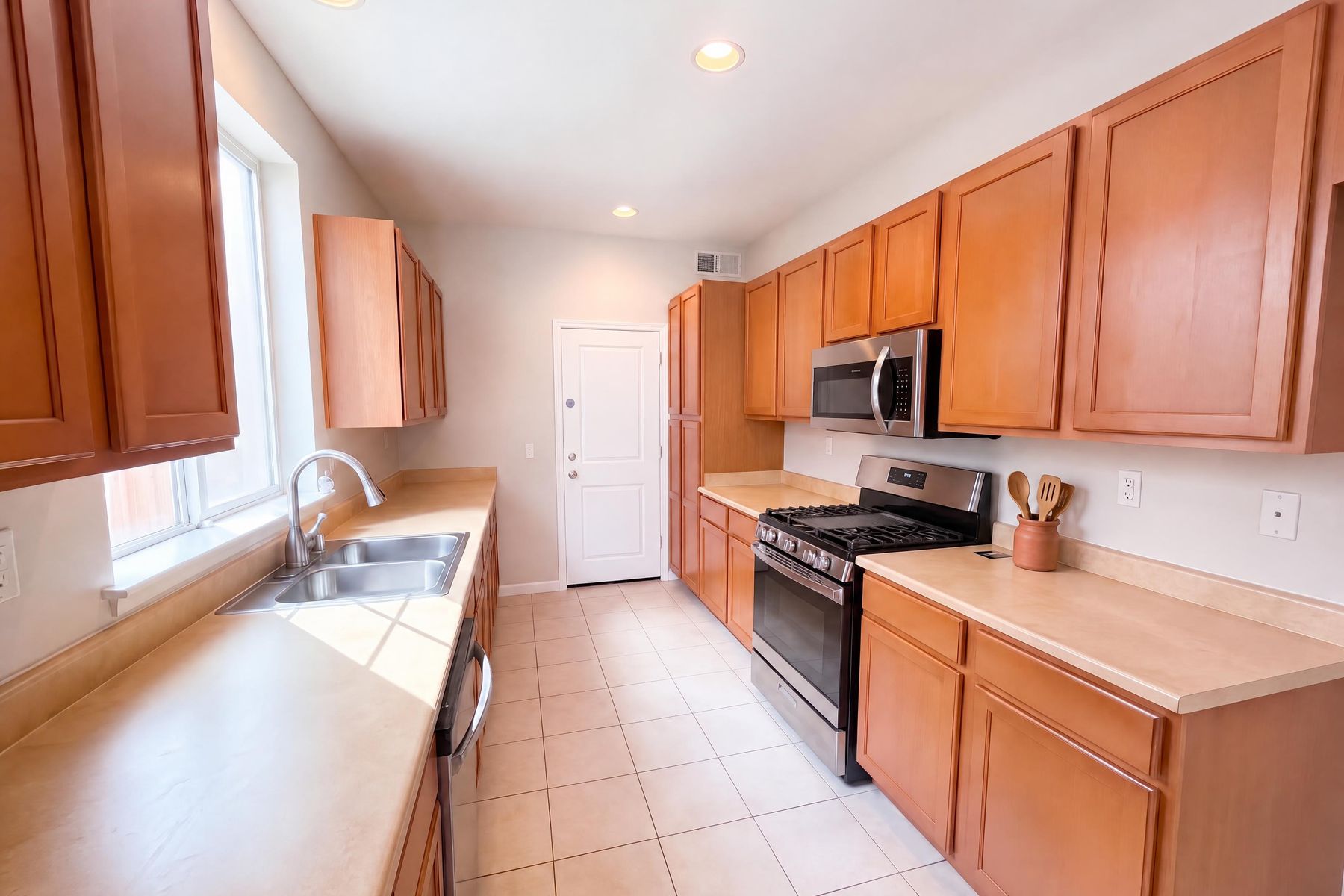 Photo 1 of 2560 N Village Dr