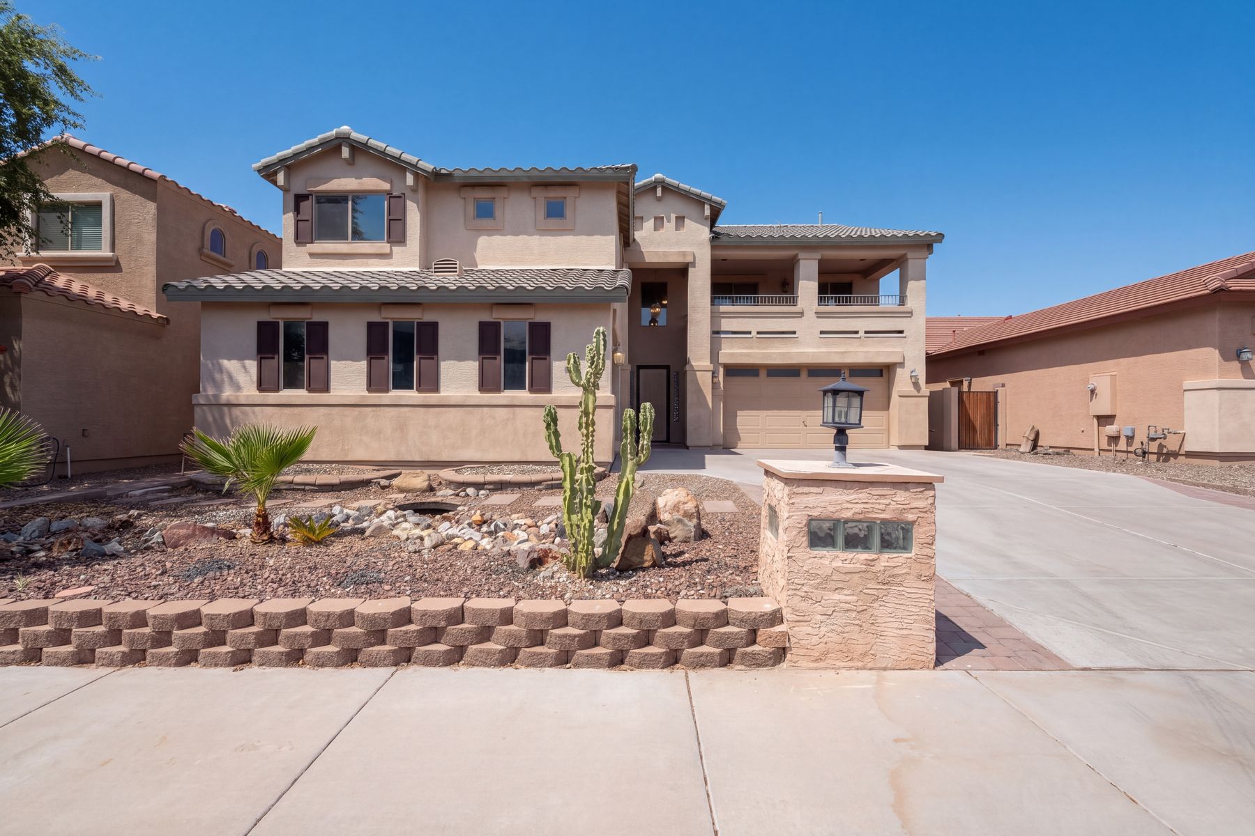 Photo 1 of 41096 W Novak Ln