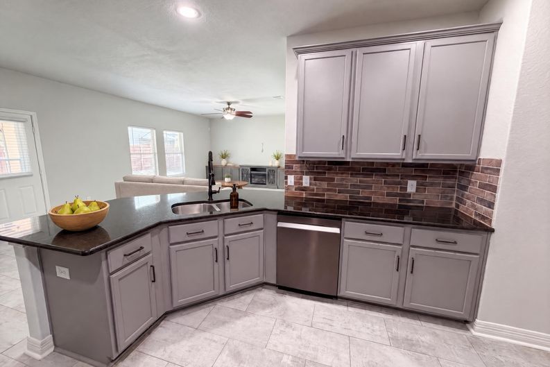 Photo 19 of 24 of 3513 Nuhn Way, New Braunfels, TX