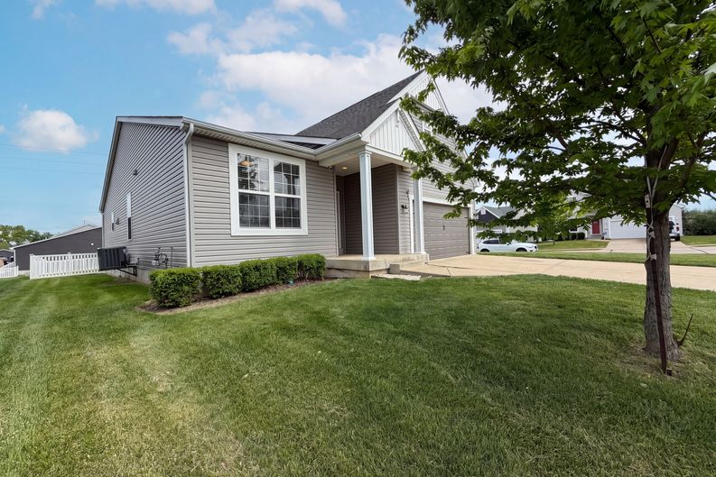 Photo 20 of 22 of 1034 Sweet River Dr, Saint Paul, MO