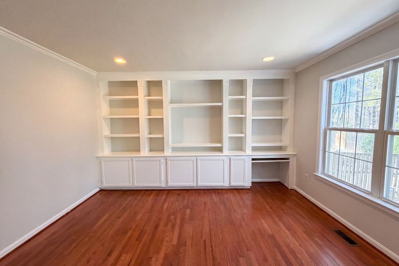 Photo 11 of 31 of 12608 Quarterhorse Dr, Bowie, MD