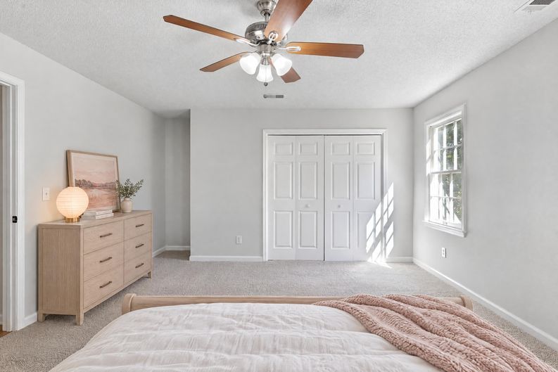 Photo 24 of 37 of 1077 Angel Ln, Powder Springs, GA