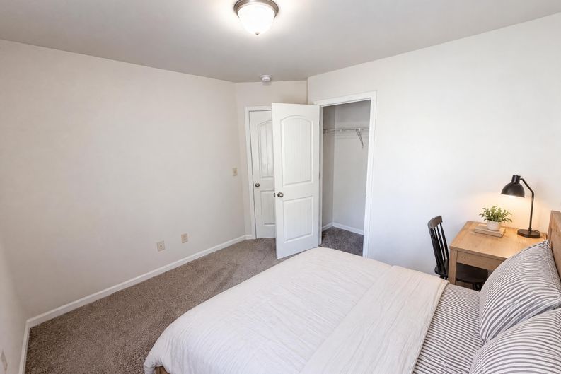 Photo 20 of 41 of 821 Walnut Woods Dr, Braselton, GA