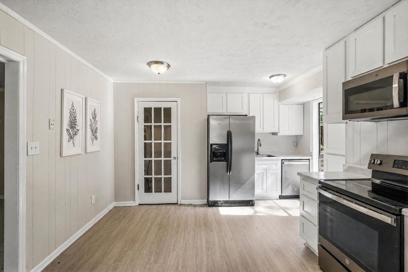 Photo 6 of 19 of 71 Bethesda Church Rd, Lawrenceville, GA