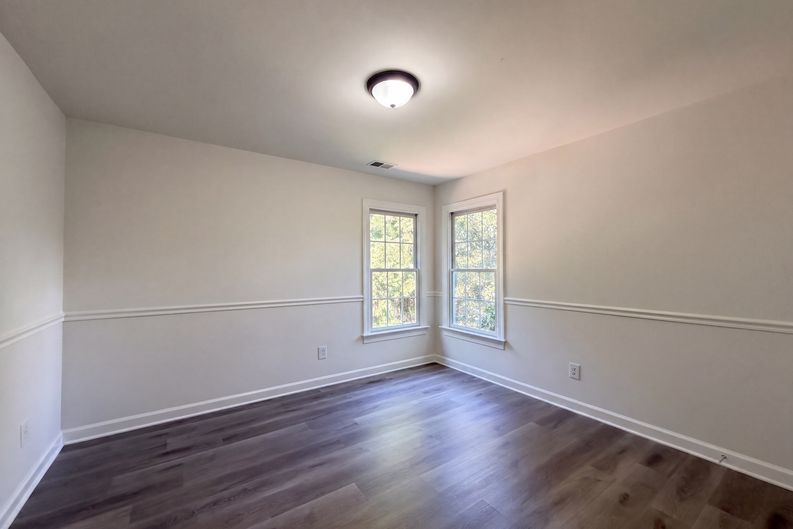 Photo 43 of 49 of 12209 Willingdon Rd, Huntersville, NC