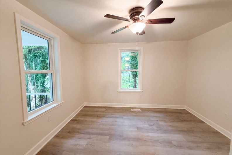Photo 6 of 17 of 511 Manigault St, Winnsboro, SC