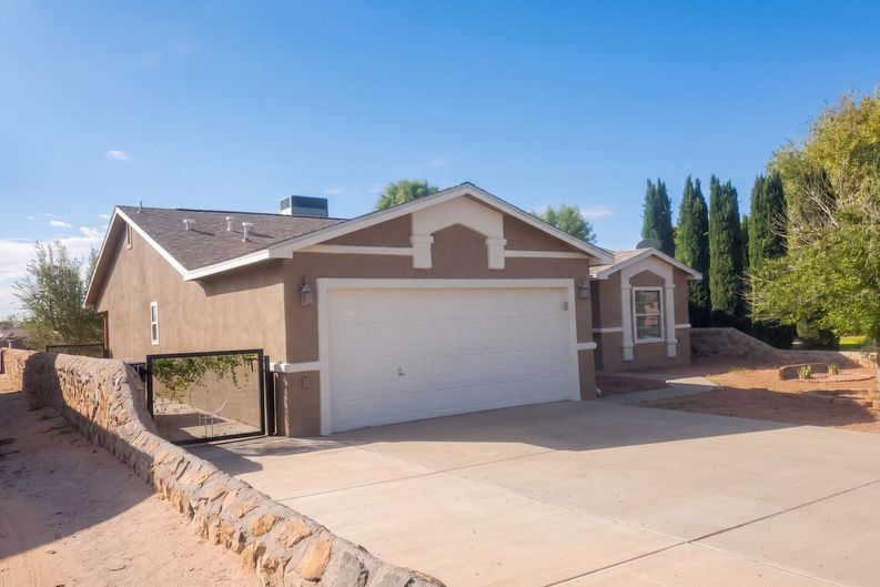 Photo 25 of 28 of 1039 Aguilera Ct, Las Cruces, NM