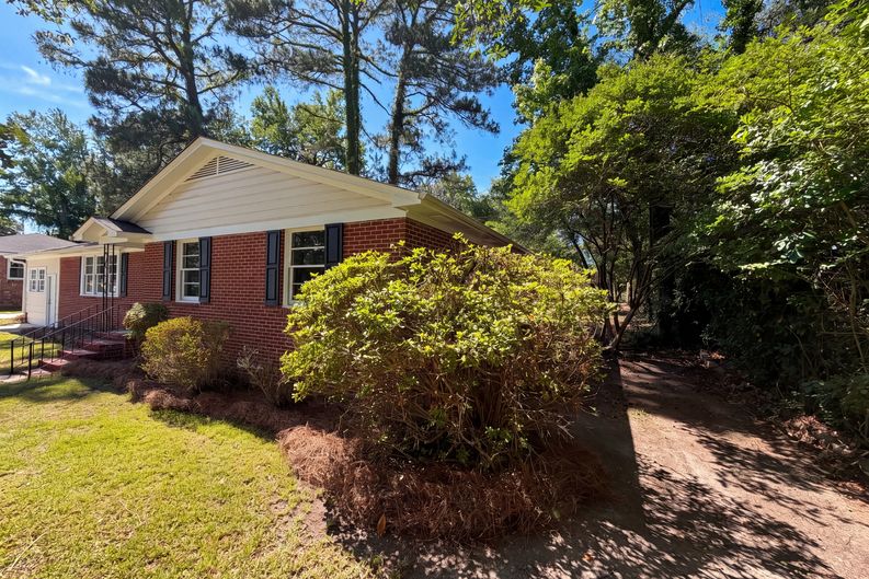 Photo 21 of 26 of 1817 Neptune Dr, Columbia, SC