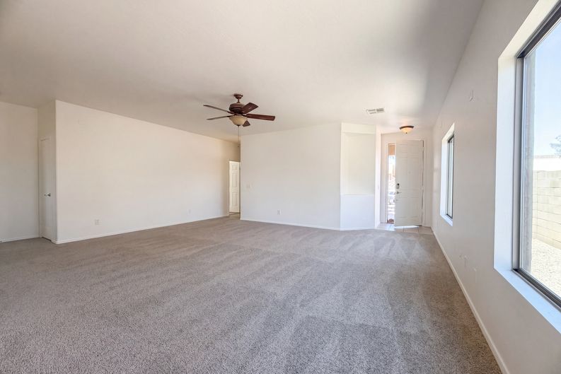 Photo 7 of 17 of 28783 N Sedona Pl, San Tan Valley, AZ
