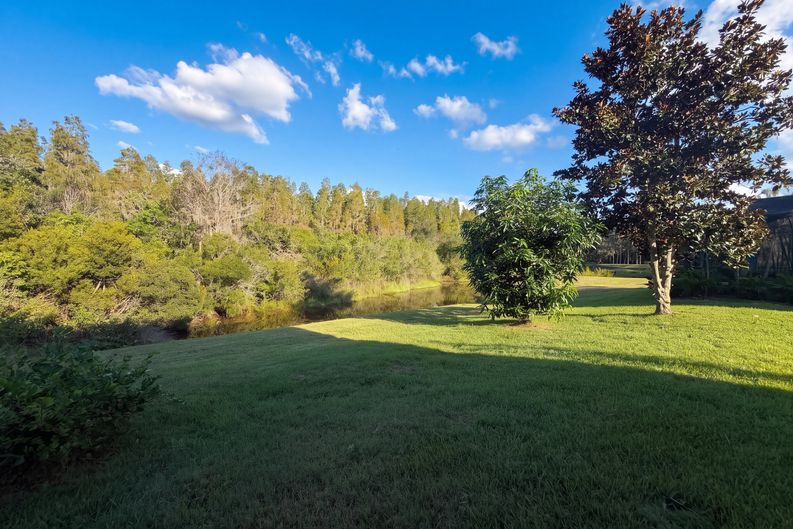 Photo 32 of 36 of 12424 Belcroft Dr, Riverview, FL