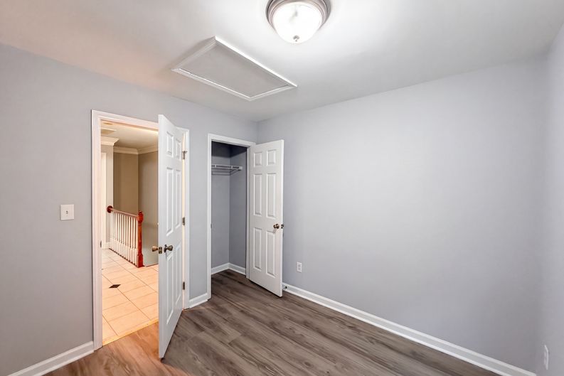 Photo 8 of 17 of 5400 Tanglewood Pine Ln, Raleigh, NC