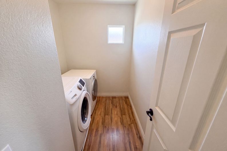 Photo 20 of 26 of 5105 Mendip St, Oceanside, CA