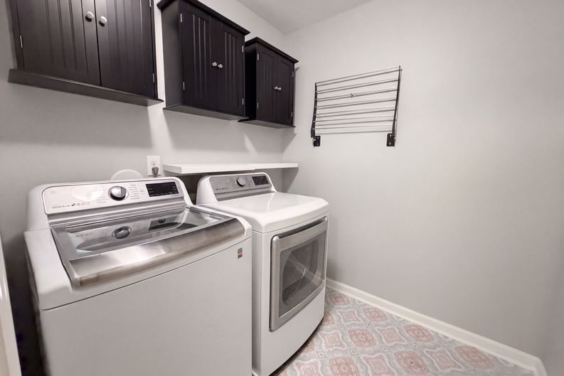Photo 16 of 19 of 2618 Courtland Dr, Clover, SC