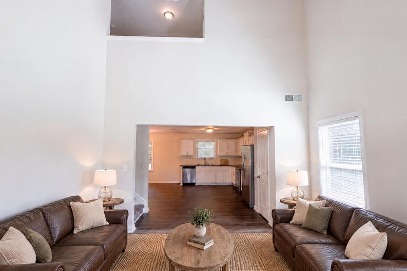 Photo 6 of 18 of 90 Ascott Trce, Covington, GA