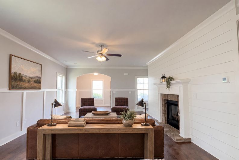 Photo 11 of 25 of 24 Silky Oak Cir SW, Huntsville, AL