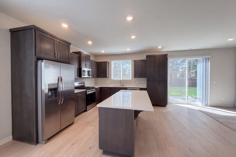 Photo 9 of 22 of 33448 SW Callahan Rd, Scappoose, OR
