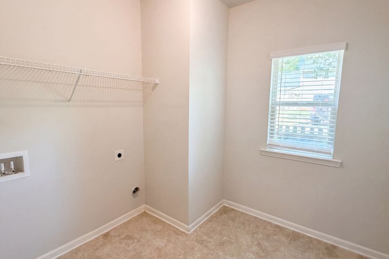 Photo 34 of 47 of 2144 Airline Rd, McDonough, GA