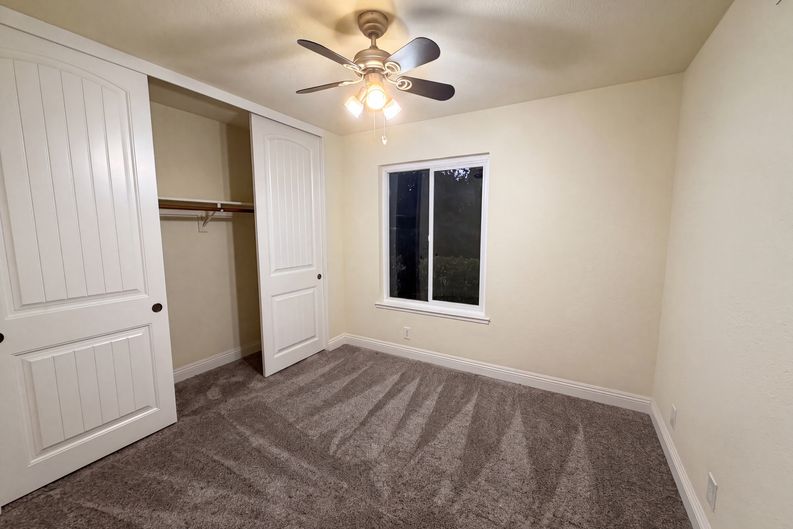 Photo 18 of 27 of 2605 Waterton Way, Sacramento, CA