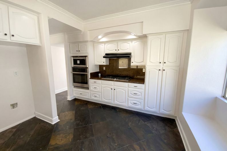 Photo 9 of 26 of 3303 Deaver Dr, Corona, CA