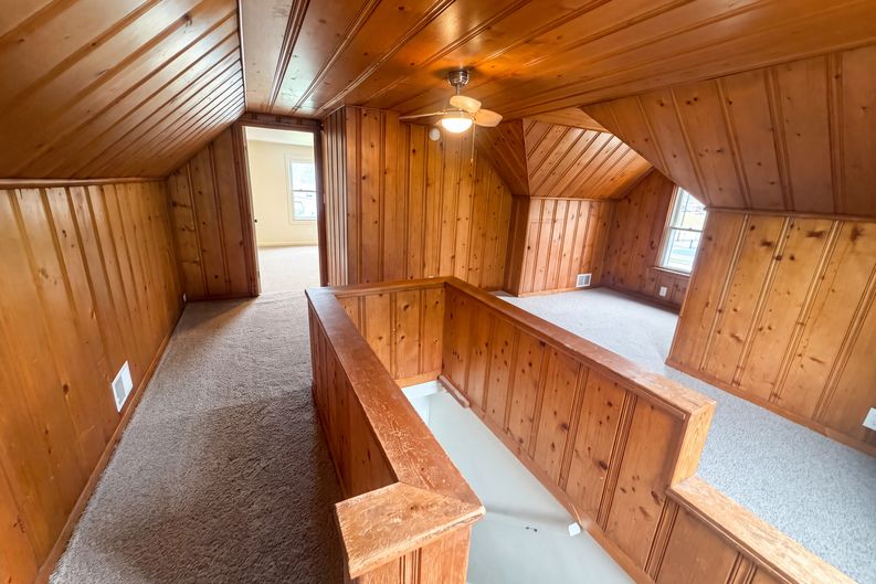 Photo 11 of 20 of 17590 Eastland St, Roseville, MI
