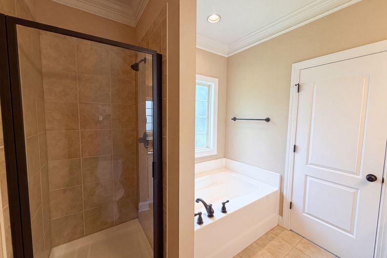 Photo 15 of 25 of 5474 Alamo Dr, Winston Salem, NC