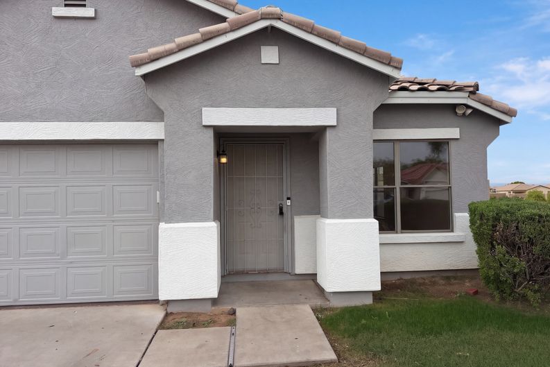 Photo 4 of 30 of 9729 W Cordes Rd, Tolleson, AZ