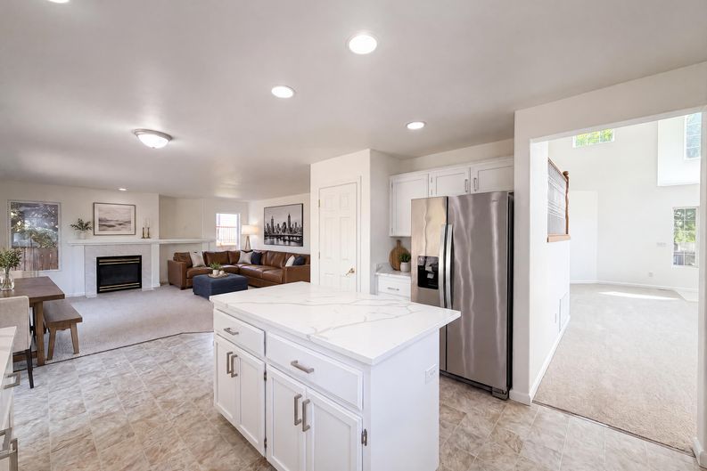 Photo 11 of 27 of 451 NW Yosemite Ter, Beaverton, OR