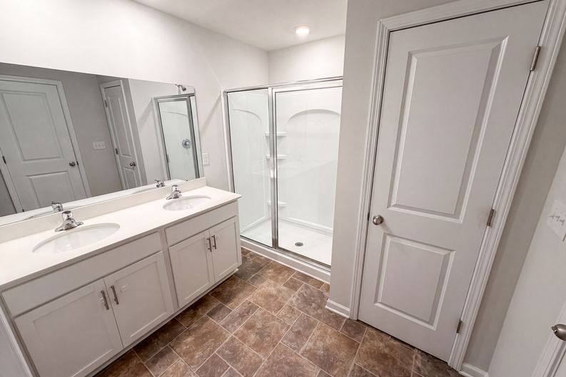 Photo 12 of 23 of 7244 Finnigan Rd, Charlotte, NC