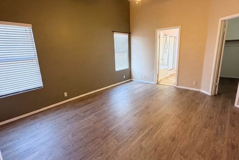 Photo 4 of 27 of 8928 W Cherry Hills Dr, Peoria, AZ