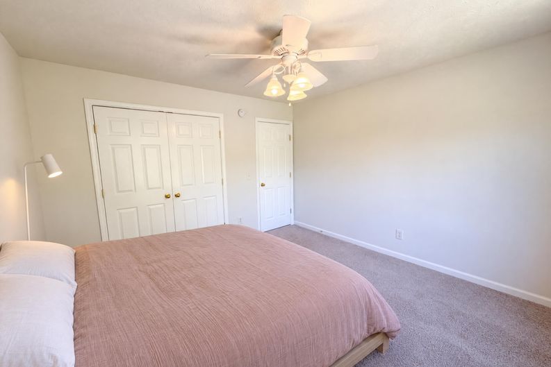 Photo 11 of 21 of 6140 Steve Scarlett Pl, La Vergne, TN