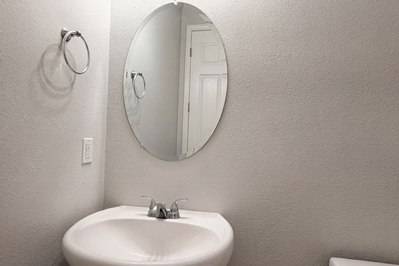 Photo 18 of 25 of 95443 Woodbridge Pkwy, Fernandina Beach, FL