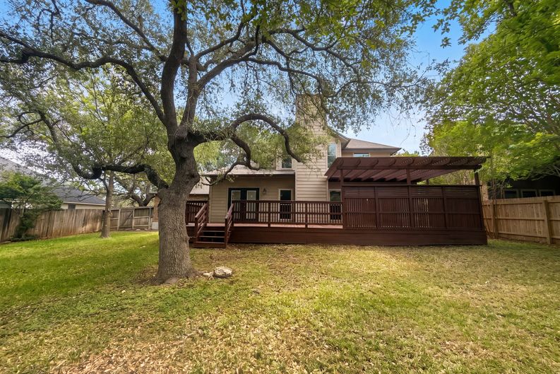 Photo 5 of 28 of 15626 Dove Meadow St, San Antonio, TX