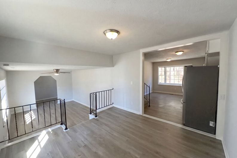 Photo 9 of 18 of 7594 Beverly Dr, Fayetteville, NC