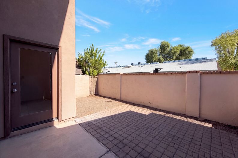 Photo 29 of 33 of 4202 N 21st St, Phoenix, AZ