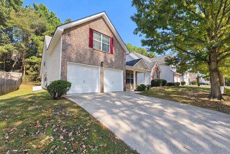 Photo 19 of 23 of 302 Bonnes Dr, Austell, GA
