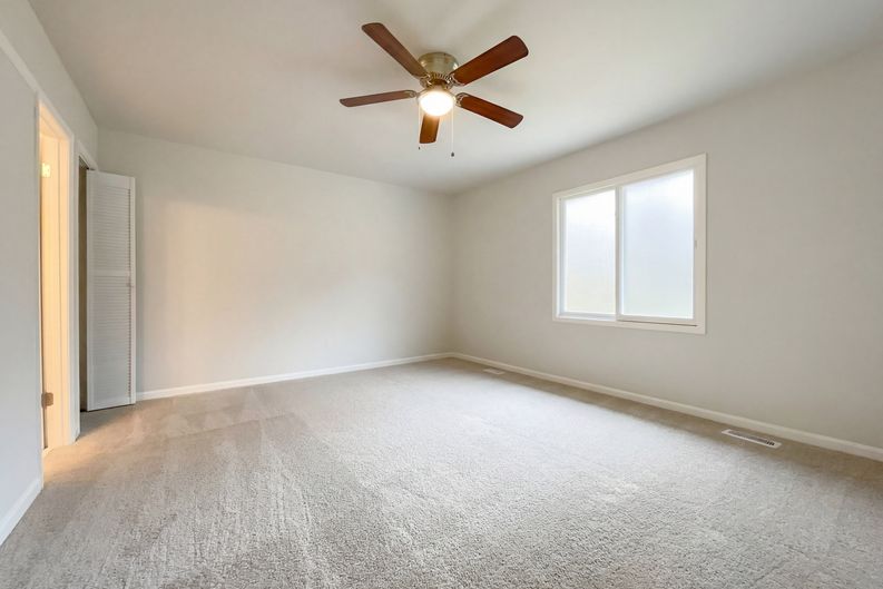 Photo 4 of 17 of 7309 Beaverwood Dr, Raleigh, NC