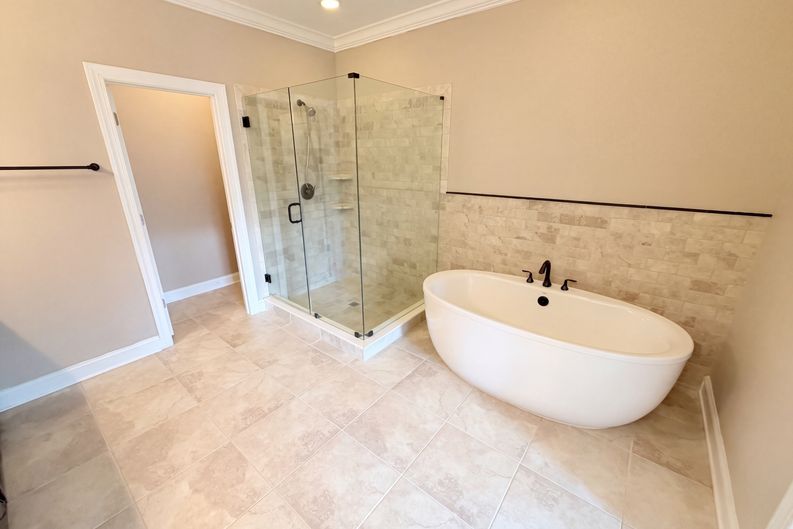 Photo 22 of 44 of 2256 Royal Vineyard Ln SE, Smyrna, GA