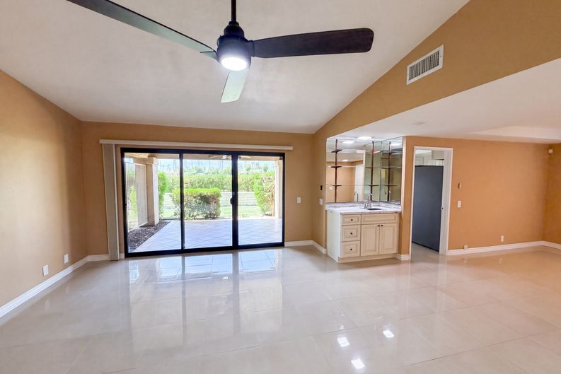 Photo 11 of 41 of 103 Camino Arroyo S, Palm Desert, CA