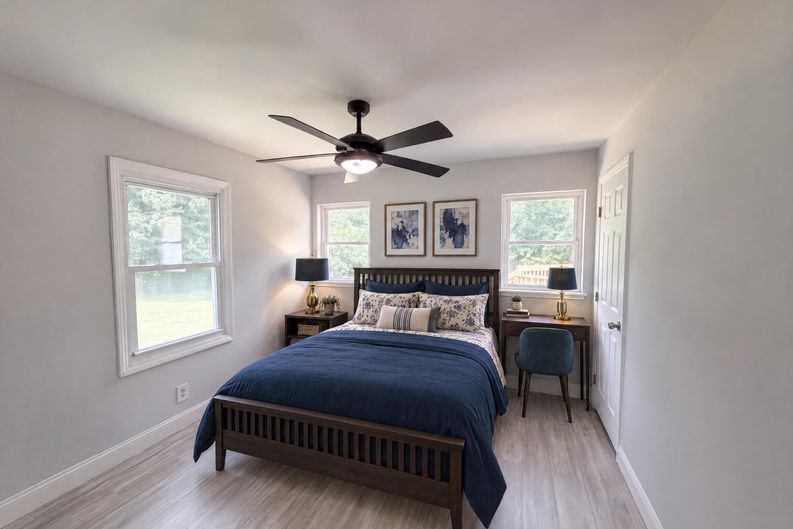 Photo 14 of 21 of 704 Morningside Dr, Mount Holly, NC