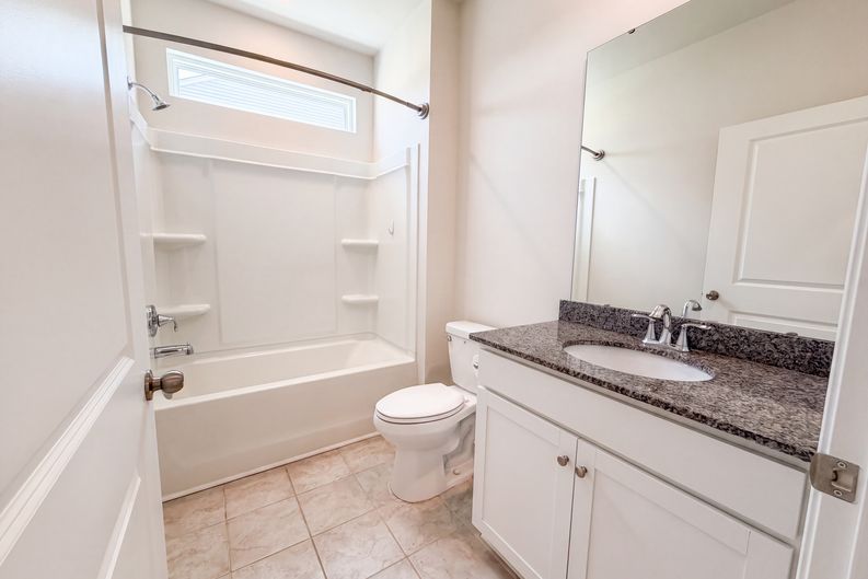 Photo 13 of 23 of 232 Shadowbrook Way, Camden, SC