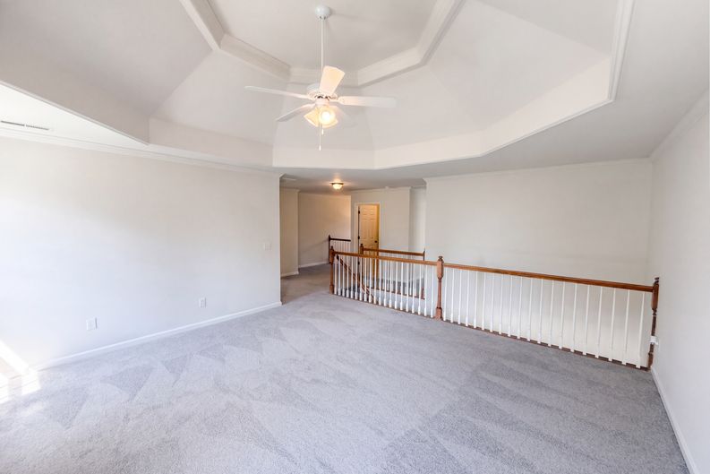 Photo 15 of 31 of 3017 Farmville Cir, Spring Hill, TN