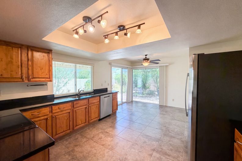 Photo 10 of 24 of 2346 E Mescal St, Phoenix, AZ