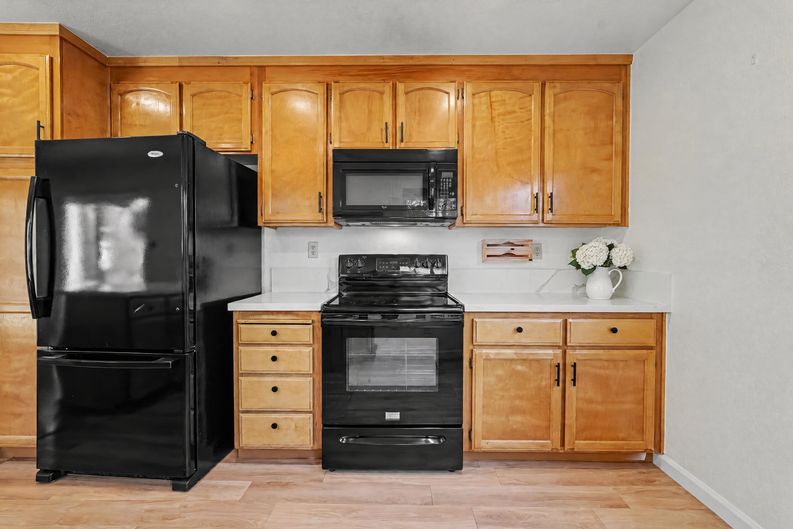 Photo 6 of 19 of 5272 Pebble Glen Dr, Concord, CA