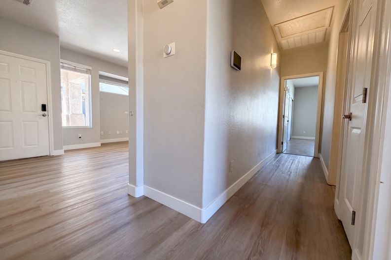 Photo 9 of 21 of 239 Ventana Heights St, Henderson, NV