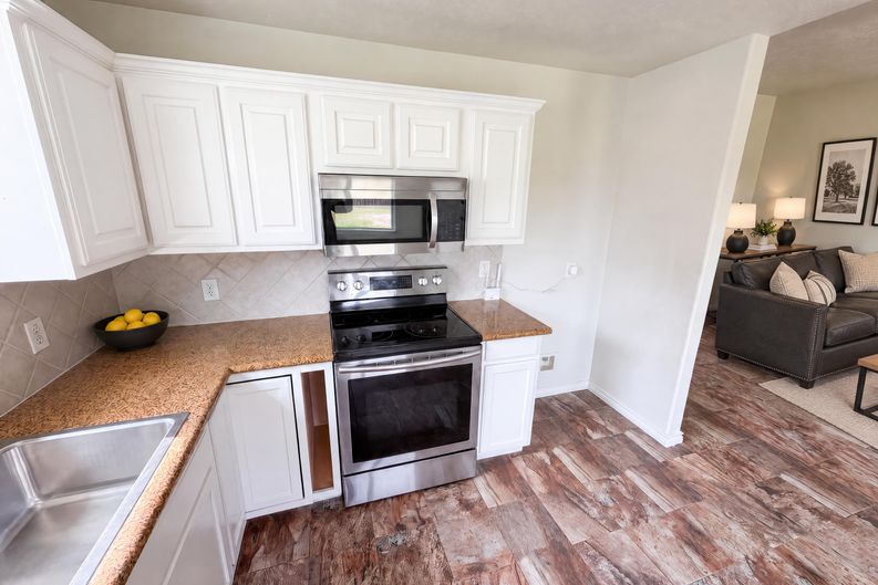 Photo 18 of 21 of 9002 Barracuda Dr, Texas City, TX