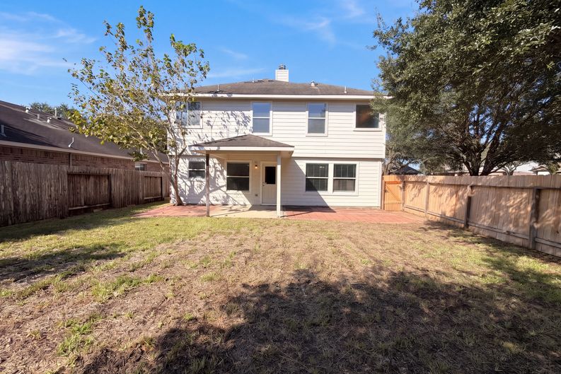 Photo 5 of 40 of 6311 Richland Hills Dr, Katy, TX