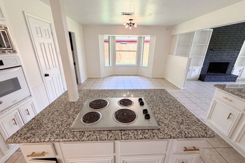 Photo 11 of 23 of 719 Equinox St, Crosby, TX