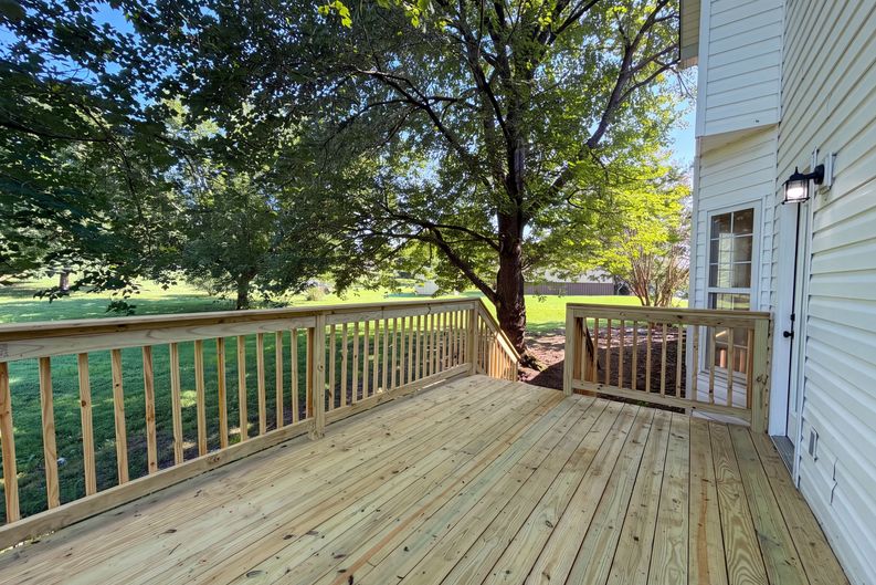 Photo 24 of 28 of 2120 Spring Lake Dr, Spring Hill, TN