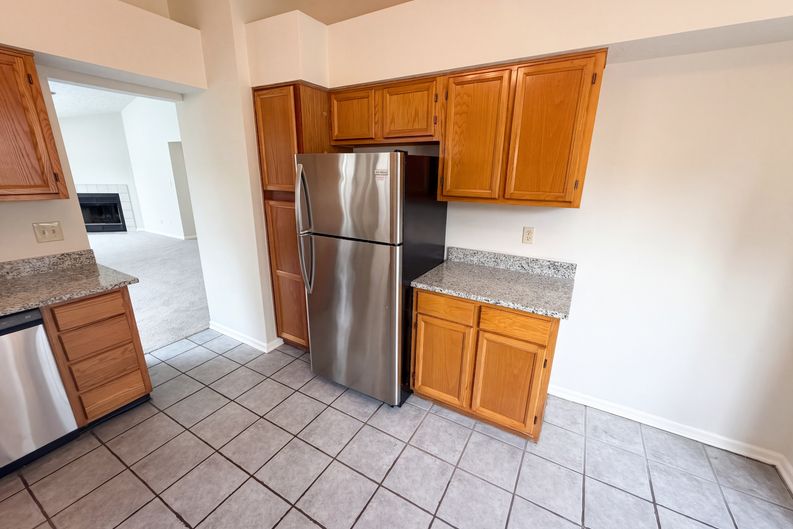 Photo 14 of 61 of 5654 Crown Vetch Pl, Indianapolis, IN